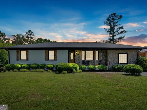 401 Cashtown Loop Rd, Aragon, GA 30104