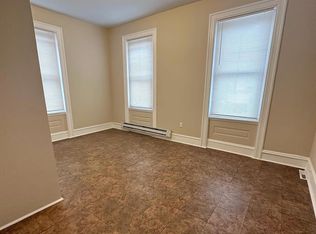 1341 S 22nd St #B, Philadelphia, PA 19146