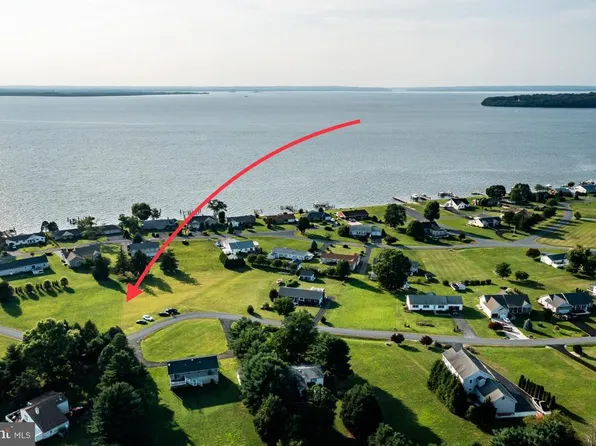 Bay Cir, Earleville, MD 21919