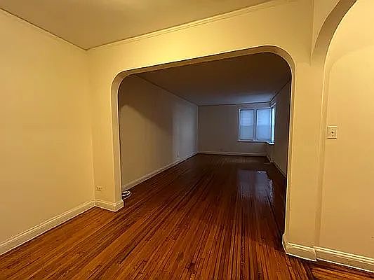 2nd image of 3300 Netherland Ave APT 1C
