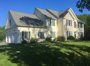47 McAllister Rd, Bedford, NH 03110