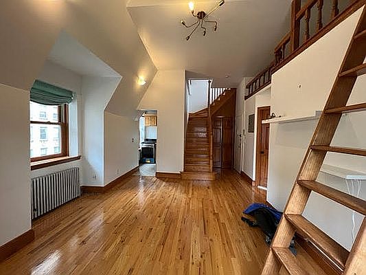 1st image of 341 W End Ave Penthouse A