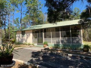 108 Osceola St, Florahome, FL 32140