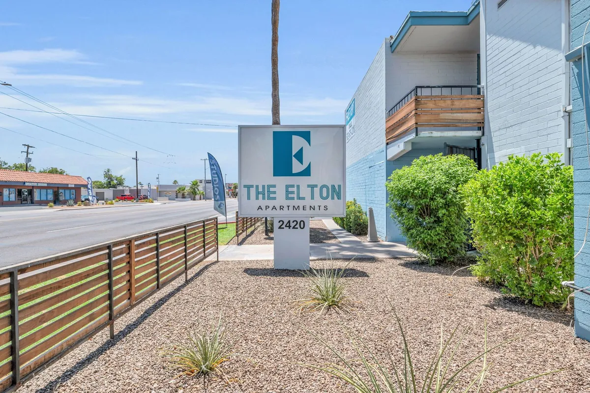 Primary Photo - Elton Studio Suites