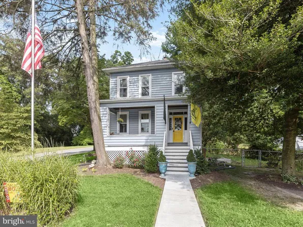 8804 Avondale Rd, Parkville, MD 21234
