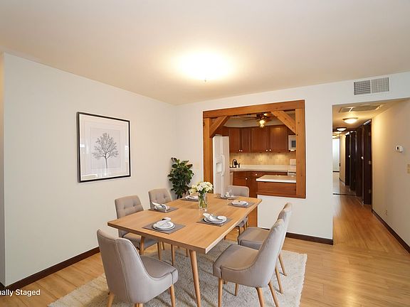 5th image of 1101 Pleasant Run Dr APT 1014