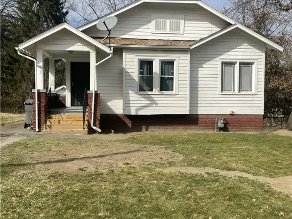 20 Lauderdale Ave, Youngstown, OH 44505