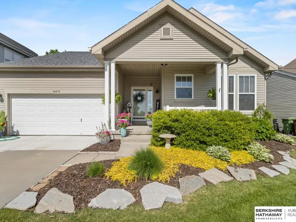 14012 Kelly Dr, Bellevue, NE 68123