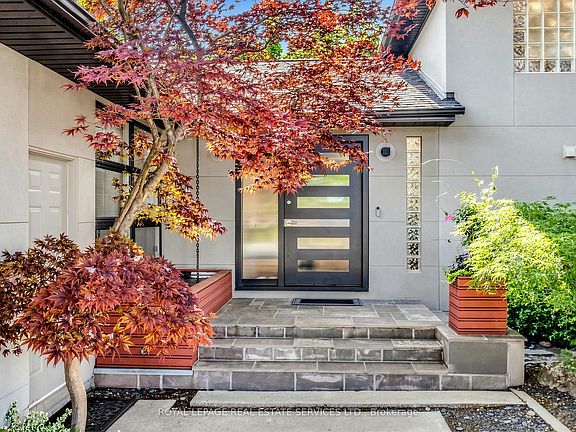 4th image of 45 Hopperton Dr