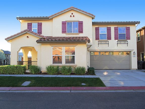 2nd image of 17191 Canyon Oak Ln