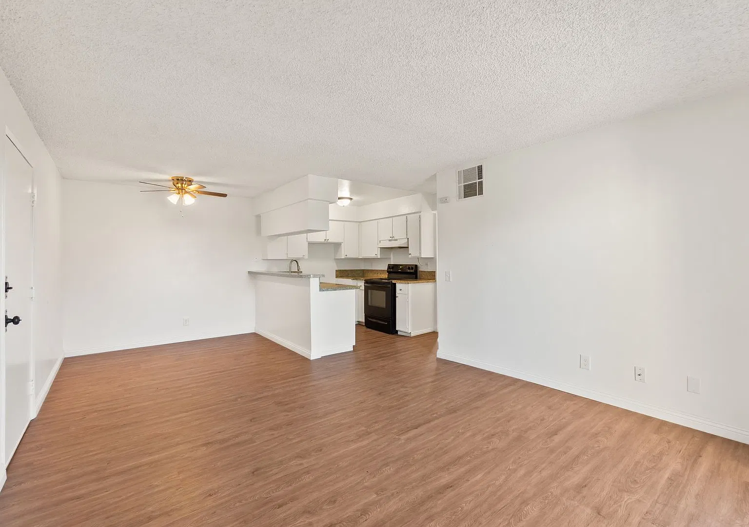 13266 Foothill Blvd — Photo 3