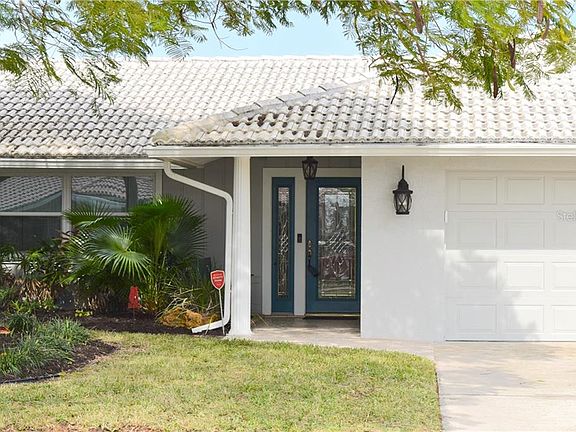 2nd image of 7235 Antigua Pl