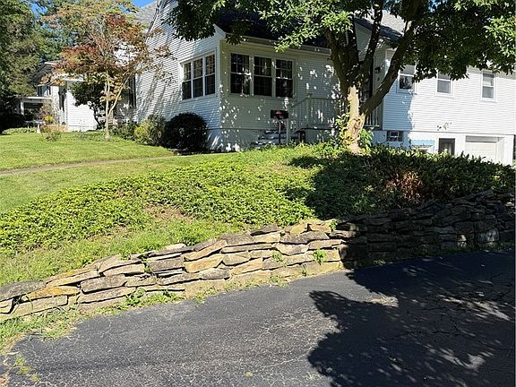 2nd image of 18 Risley St