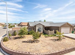 2024 Garnet Ave, Farmington, NM 87401