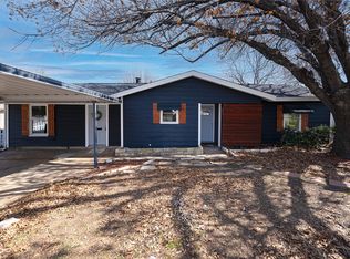 818 Mullins, Lewisville, TX 75057