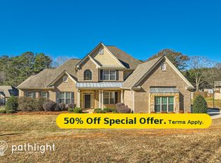 125 Trustin Lake Dr, Fayetteville, GA 30214