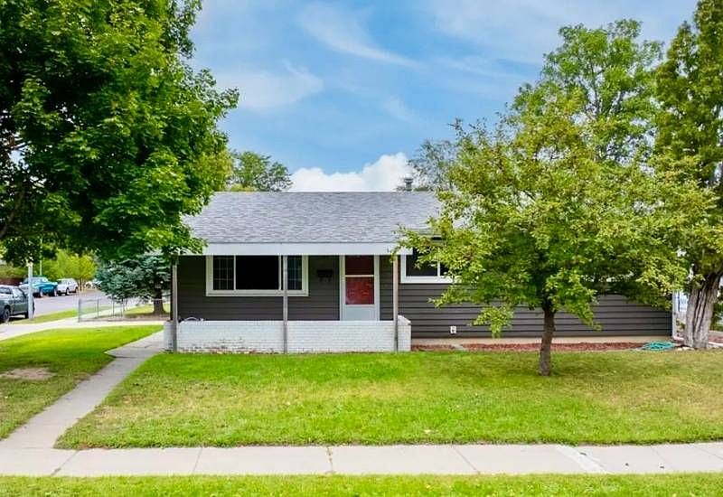 1st image of 2147 Yellowstone Ave