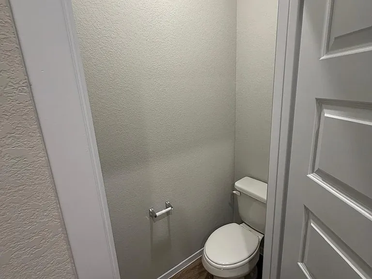 2615 Deren Ln — Photo 20