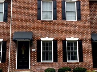 601 W Mountainview Rd #402, Johnson City, TN 37604