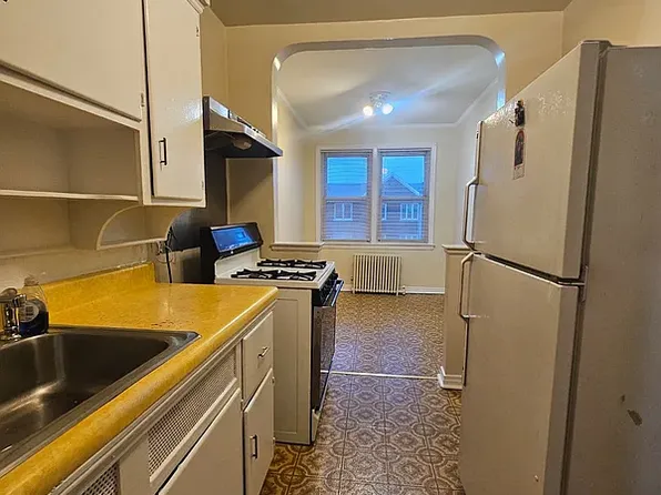 22-28 47th Street image 1 of 11