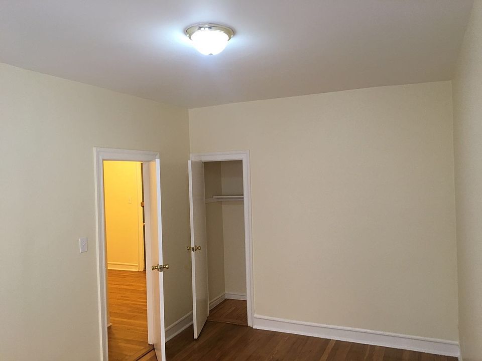 2nd image of 4135 Carpenter Ave