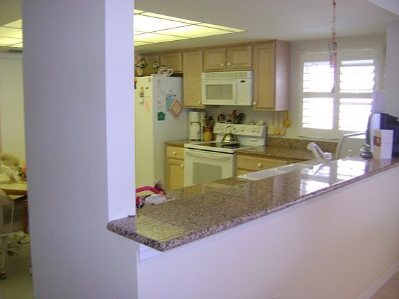 5th image of 575 W Highway A1a #301