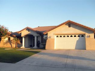 12601 Hawaii Ln, Bakersfield, CA 93312