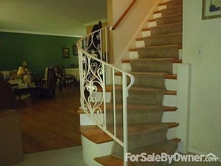 "Eat-in" Kitchen
						:
						Large kitchen with pantry.