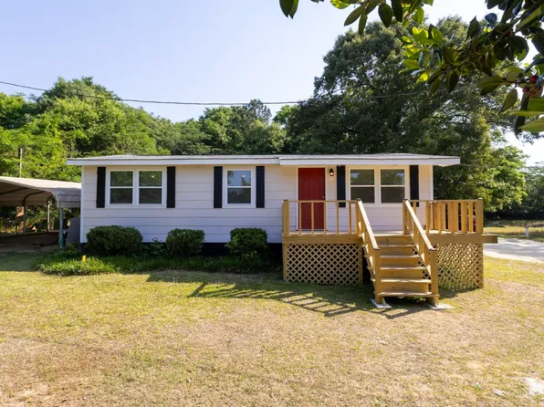 156 Churchwell Rd, Cochran, GA 31014