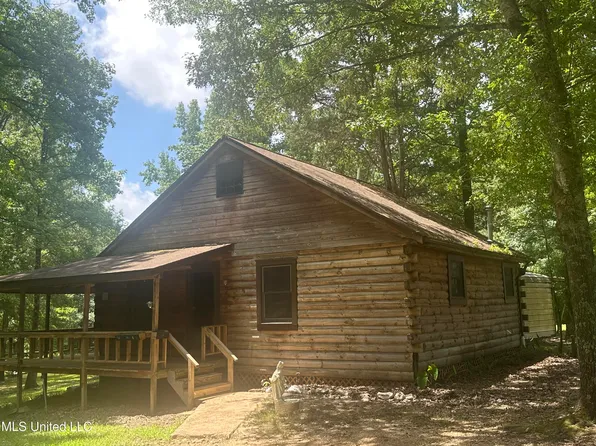 185 Longview Dr, Coldwater, MS 38618