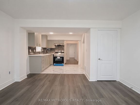 3rd image of 11 Huron Ln #Basement