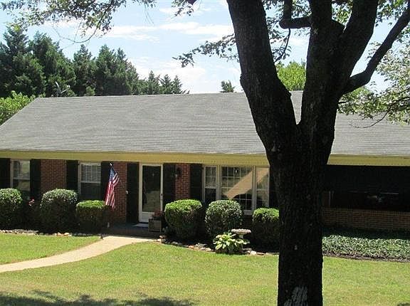 2nd image of 1172 Sheffield Dr