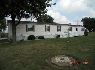 112 W 3rd St, Cannelburg, IN