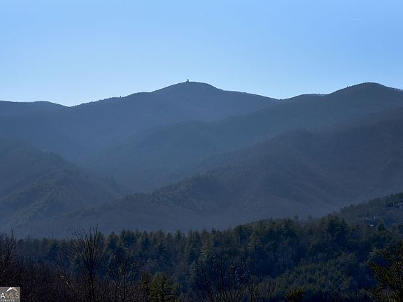 4th image of 488 Mill Ridge Rd