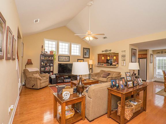 2nd image of 1418 Hazelgreen Way