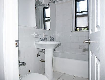 5th image of 3977 46th St APT H32