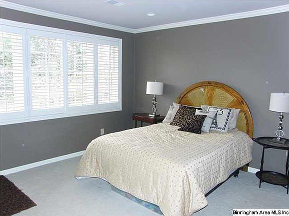 5th image of 1517 Yorkmont Cir S
