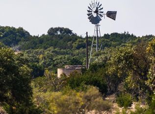 909 County Road 520, Rocksprings, TX 78880