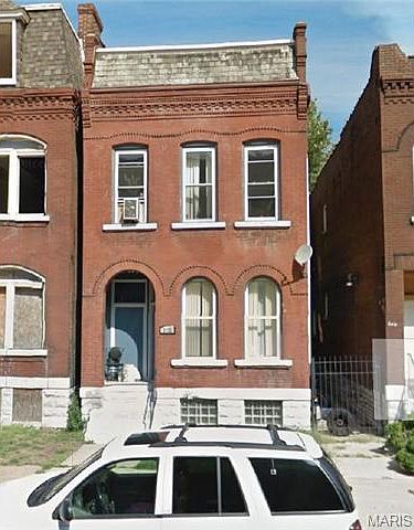 1st image of 2121 Bremen Ave