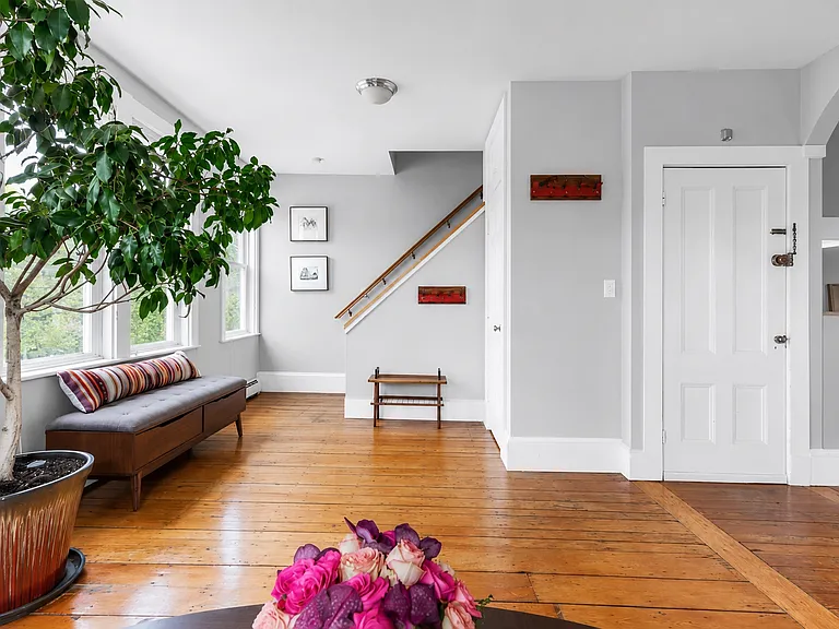 246 Cypress St #4 — Photo 4