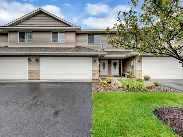 7620 Fox Creek Ct, Rockford, MN 55373