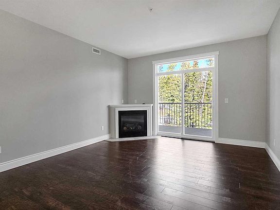 4th image of 160 SE Moberly Rd #309