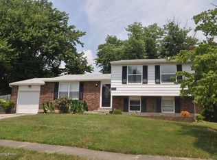 8715 Redcoat Ct, Louisville, KY 40291