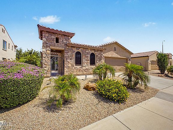 3rd image of 3632 E SAN CARLOS Place