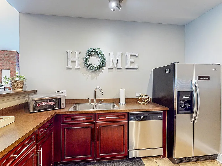 Clubhouse Kitchen