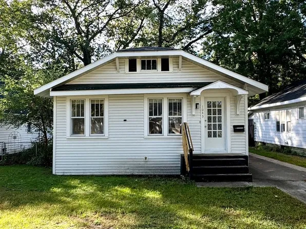 1043 Ada Ave, Muskegon, MI 49442