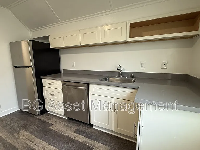 7878 Ney Ave #1/2 — Photo 8