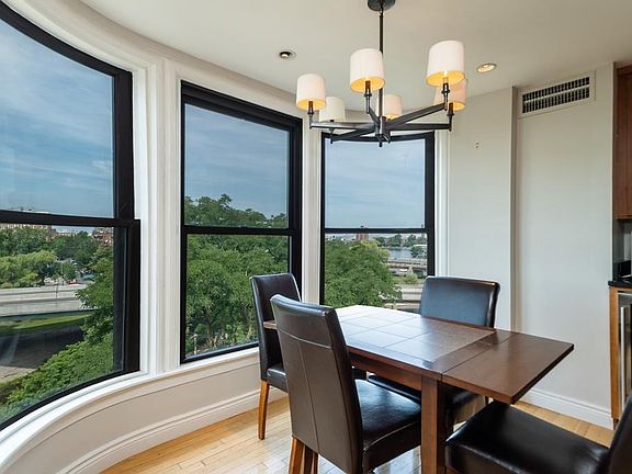 2nd image of 10 Charlesgate E APT 501
