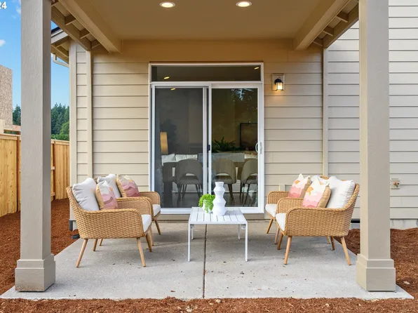 17478 SW Kalapuya Ln #64, Sherwood, OR 97140