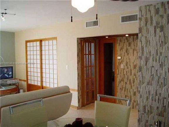 2nd image of 400 Kings Point Dr APT 1606